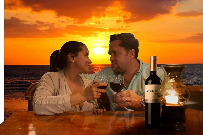 Spanish Galleon - Romantic Lobster Dinner Cruise & Live Saxophone - Live saxophone and a quieter kind of entertainment