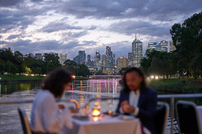 Spirit of Melbourne Dinner Cruise on the Yarra River - The Yarra after dark, from Federation Square to the gardens