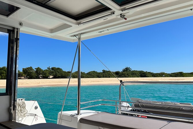 St Martin Gd Case Private cruise: dinner and night in Tintamarre - Sunset paddling before dinner