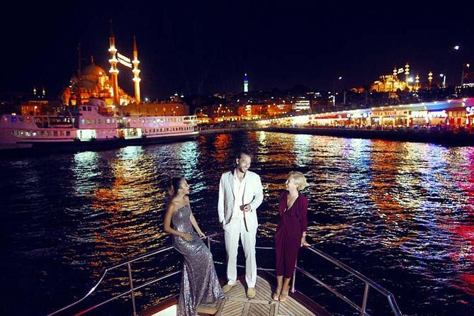 Stage Front Bosphorus Dinner Cruise with Pickup & Drinks included - A three-hour look at Istanbul from the water