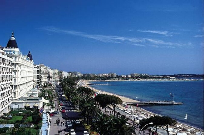 Summer Fireworks and Dinner Catamaran Cruise from Cannes - Why the Cannes bay setting makes this special