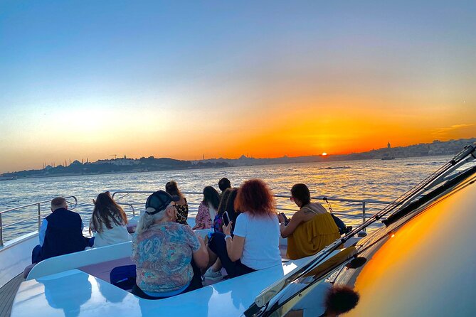 Sunset Cruise with Dinner in Bosphorus - Sailing between two continents