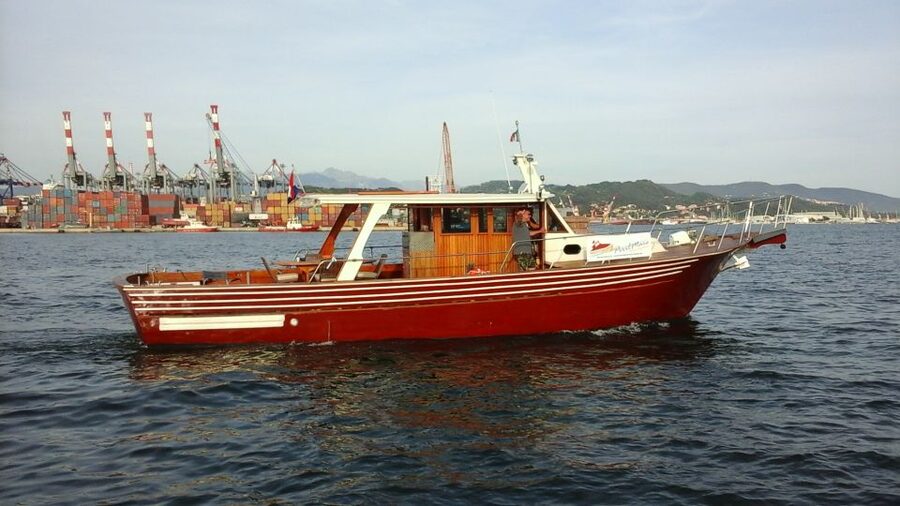 Sunset dinner boat tour in the Gulf of Poets - What the $164.26 price covers