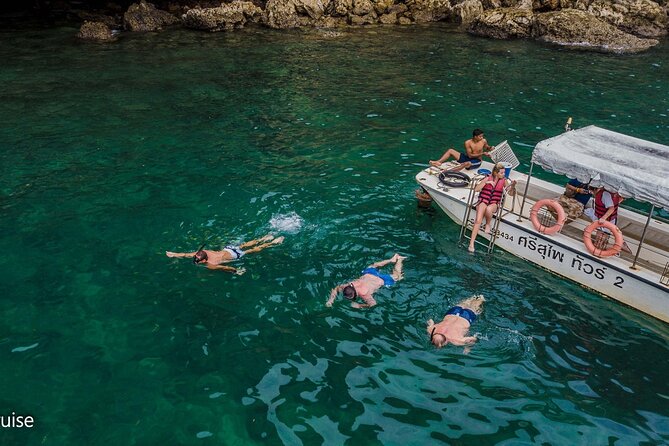 Sunset Dinner Cruise with night Swimming by Luxury Junk Boat - What the boat setup means in practice
