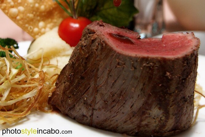 Sunset Dinner Show Cruise Tour in Cabo San Lucas - Who will enjoy this most