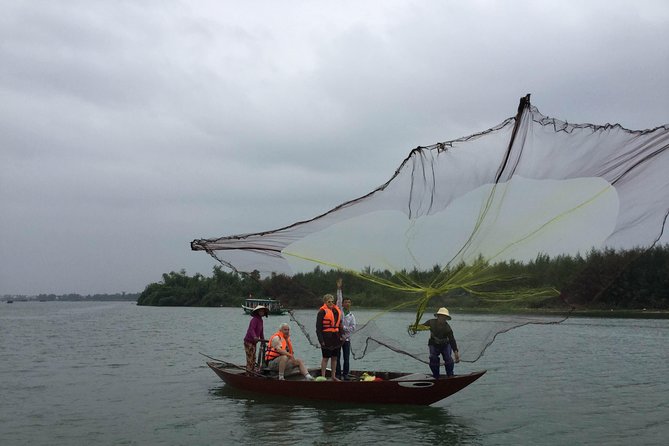 Sunset Eco and BBQ Dinner in Cruise Boat - Fishing villages and giant river nets