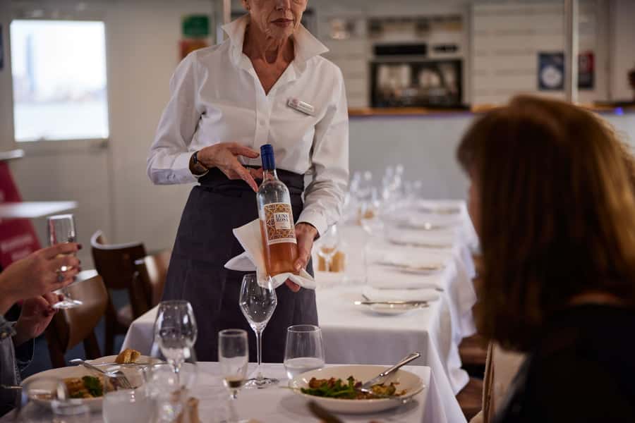 Sydney: 3-Course All Inclusive Dinner Harbour Cruise - The all-inclusive drinks are a real part of the value