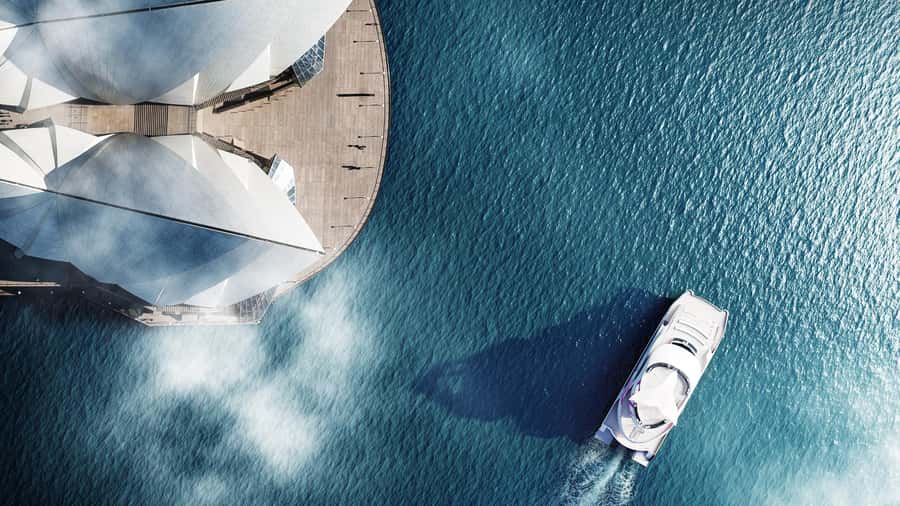 Sydney: Dinner Cruise with 3-Course Meal - A welcome drink before the first course
