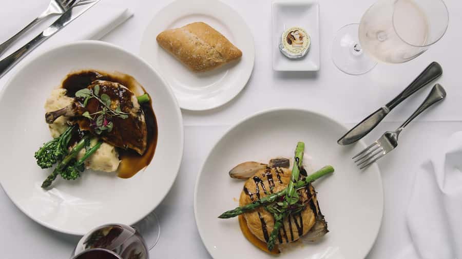 Sydney: Dinner Cruise with 3-Course Meal - Who will enjoy this cruise most?