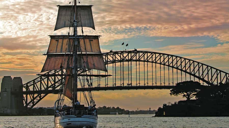 Sydney: Harbor Sunset Cruise with Dinner - Setting Sail From Campbell’s Cove
