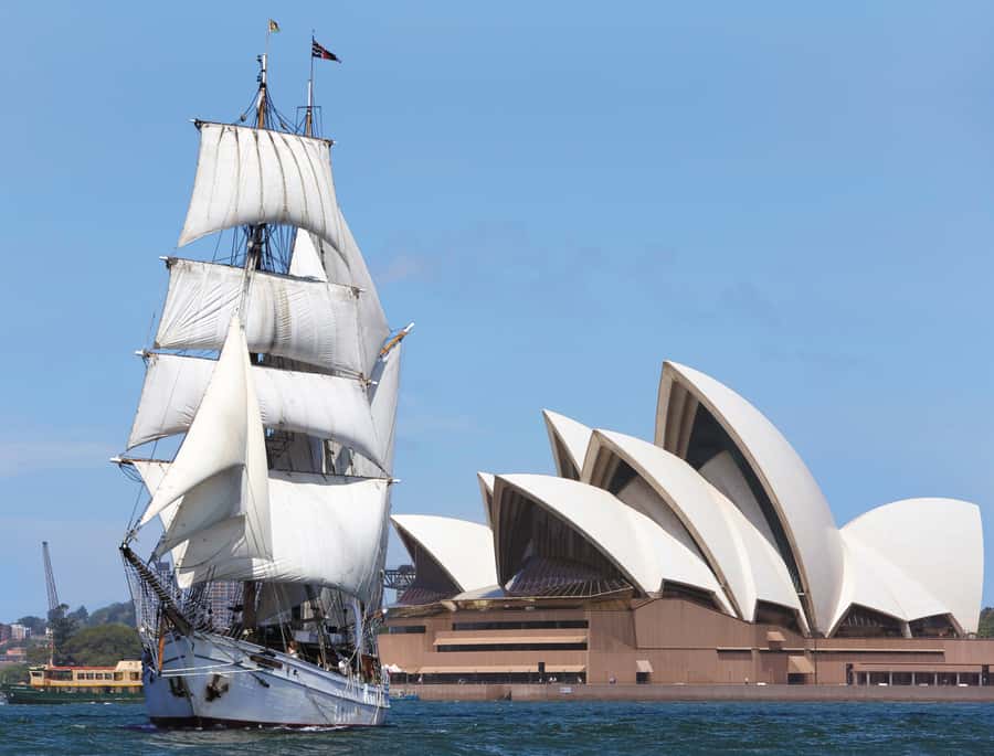 Sydney: Harbor Sunset Cruise with Dinner - Dinner on a Traditional Sailing Ship