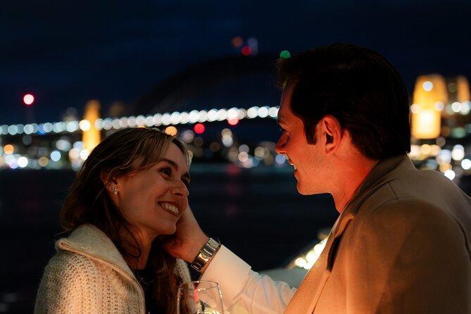 Sydney Harbour: 2h Glass Boat Dinner Cruise with Wine Pairing - A four-course meal built around Australian produce