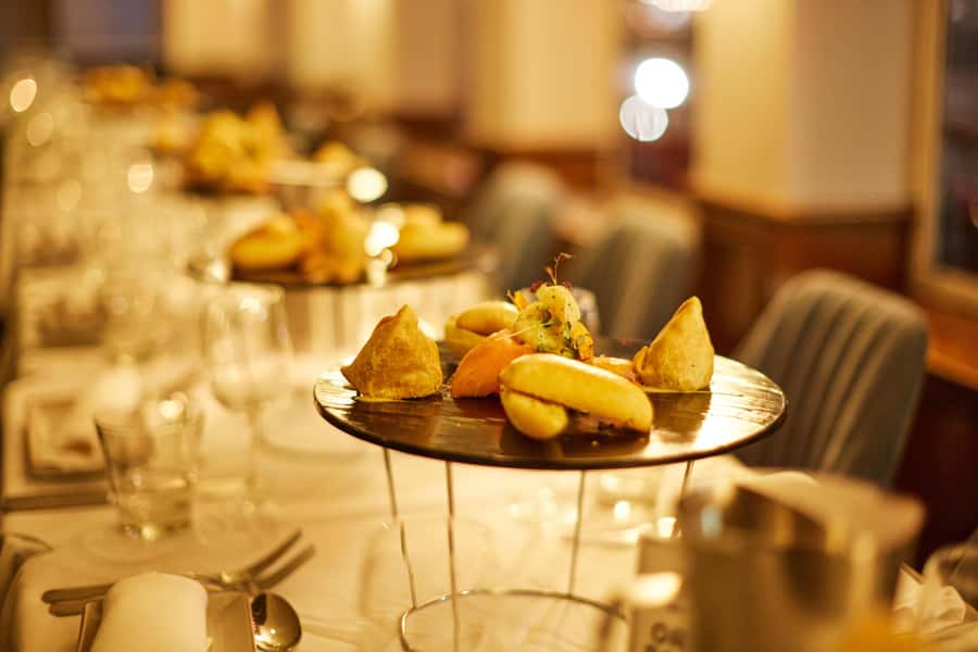 Sydney Harbour: Cabaret Cruise with 3-Course Dinner - Practical details that shape the evening
