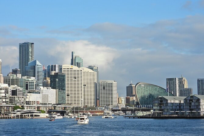 Sydney Harbour Discovery Dinner Cruise Scenic Sights and Buffet - The Royal Botanic Gardens and the Changing Shoreline