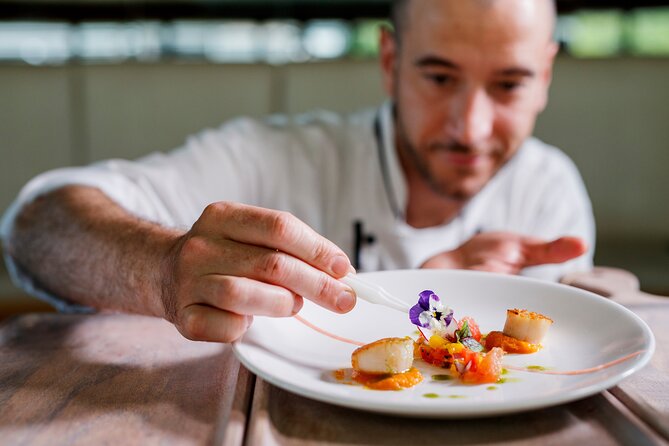 Sydney Harbour Gourmet Gold Dinner Cruise from Circular Quay - The atmosphere and service details