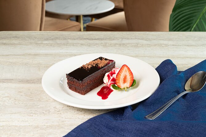 Sydney Harbour Starlight Dinner Cruise from Circular Quay - Is $111.17 per person good value?
