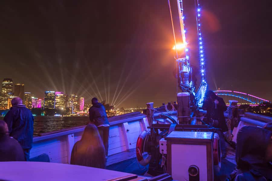 Sydney Harbour: Tall Ship Vivid Dinner Cruise - Cold Weather, Rain, And The Mast Climb