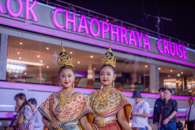 The Newest Luxury 5 Star Bangkok Chaophraya Dinner Cruise - What happens if the water is unusually high