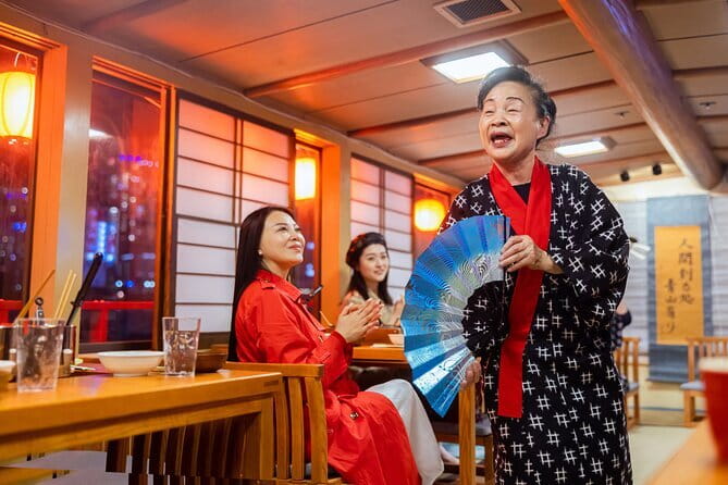 Tokyo Limited-Date Cherry Blossom Route Cruise & Show & Meal - Key points to know before booking