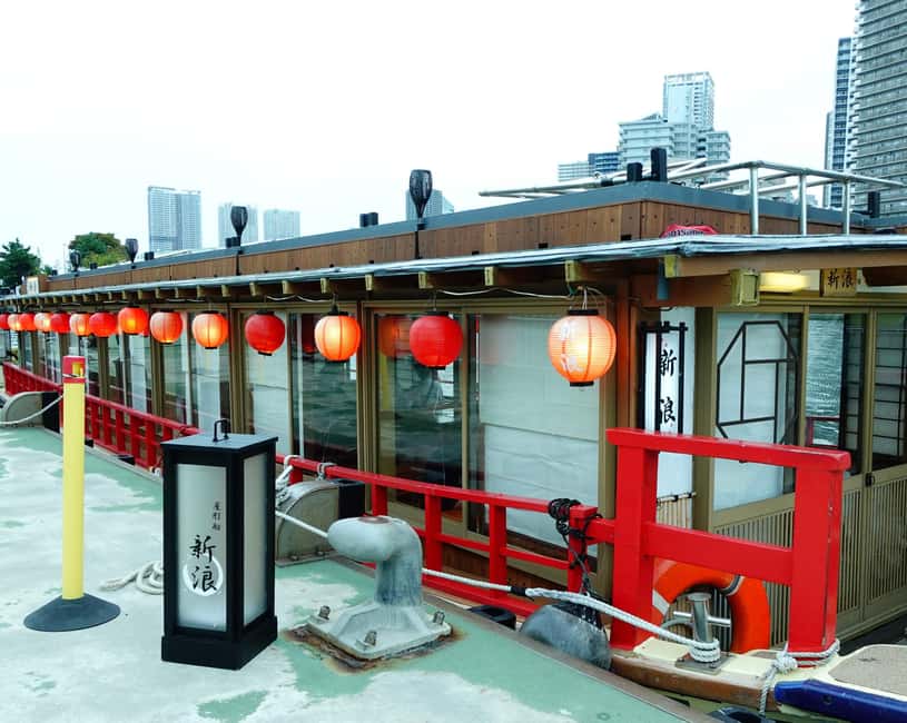 Tokyo: Rainbow Bridge Day Cruise Show and Only Soft Drinks - Should you book it?