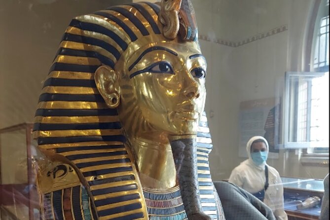 Tour To Pyramids Of Giza, Museum Visit & Dinner Cruise Combo - Starting at the Great Pyramid of Cheops