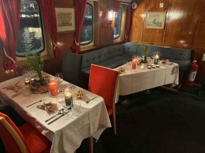 Tromsø: Evening dinner cruise with possible northern lights