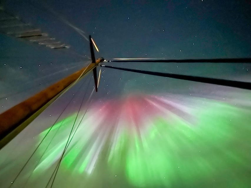 Tromso: Luxury Northern Lights Cruise with Hot Tub & Dinner - The saloon feels more like a living room