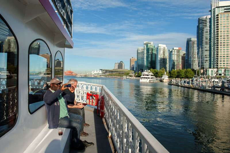 Vancouver: Evening Cruise with Dinner Buffet - The West Coast buffet: what to expect at dinner