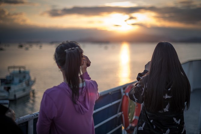 Vancouver Evening Dinner Cruise - Making the Most of the Evening
