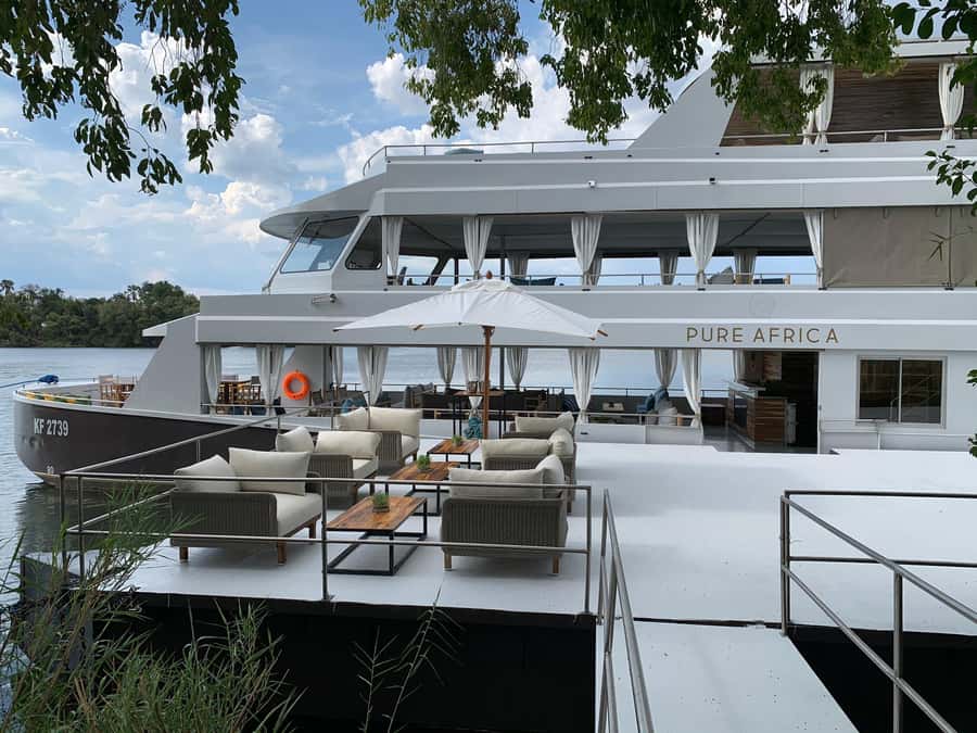 Victoria Falls: Sunset Cruise and Dinner at The Eatery - FAQ
