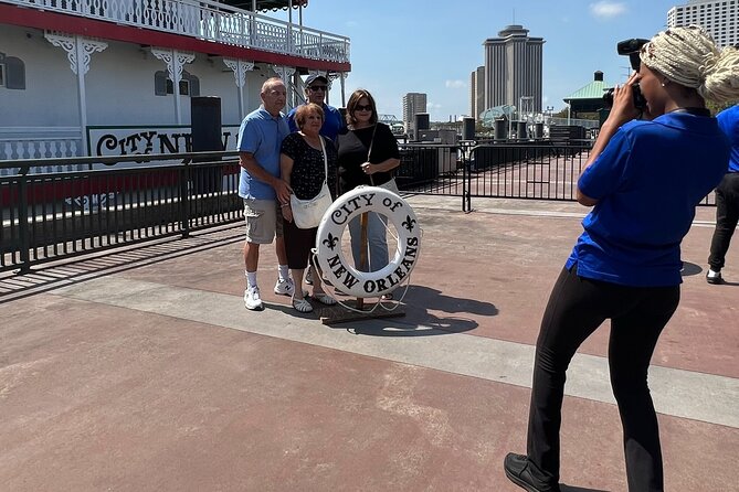 VIP Jazz Dinner Cruise with Private Tour and Open Bar Option - A polished evening on the Mississippi
