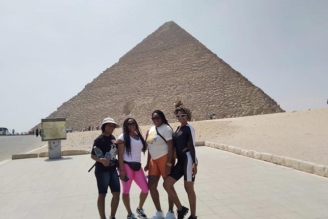 VIP Private Tour Giza Pyramids ,Nile Dinner Cruise&Pyramid Inside - The Nile cruise begins after dark