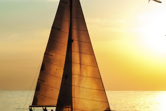 Waikiki Fireworks Dinner Cruise: Sail & Sparkle on Friday Nights - Setting sail from Ala Moana at 6:00 p.m.