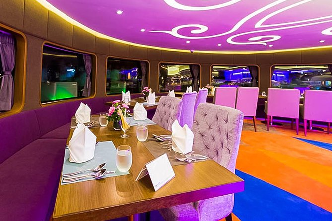Wonderful Pearl: Bangkok's Dinner Night Cruise - The Buffet: Plenty of Choice, Uneven Expectations